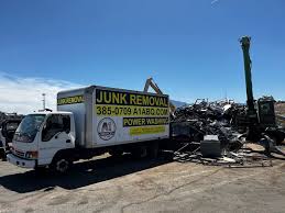 Best Residential Junk Removal  in Floresville, TX